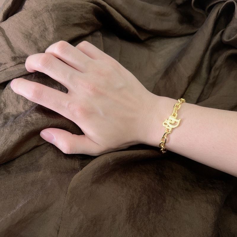 chr1st1an D10r bracelets